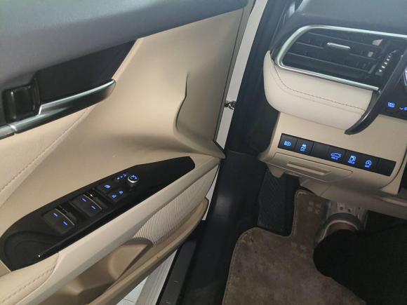 [深圳·粤B] 二手丰田凯美瑞2021款 2.0G 豪华版