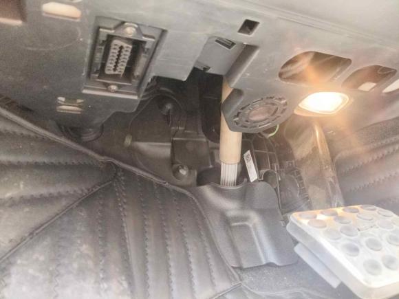 [广州·粤E] 二手奔驰奔驰A级2020款 改款 A 200 L 运动轿车时尚型