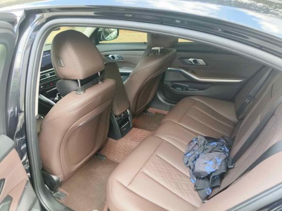 [南京·苏A] 二手宝马宝马i32024款 eDrive 35 L