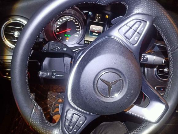 [深圳·粤B] 二手奔驰奔驰C级2018款 C 200 旅行轿车