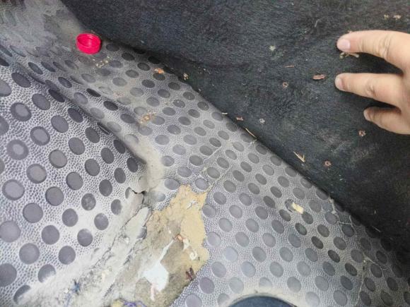 [嘉兴·浙F] 二手上汽大通MAXUS新途V802015款 2.5T AMT傲运通版短轴中顶