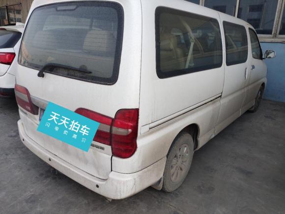 [青岛·鲁U] 二手金杯阁瑞斯2010款 2.4L-3代 尊领豪华型长轴9座9座4RB2