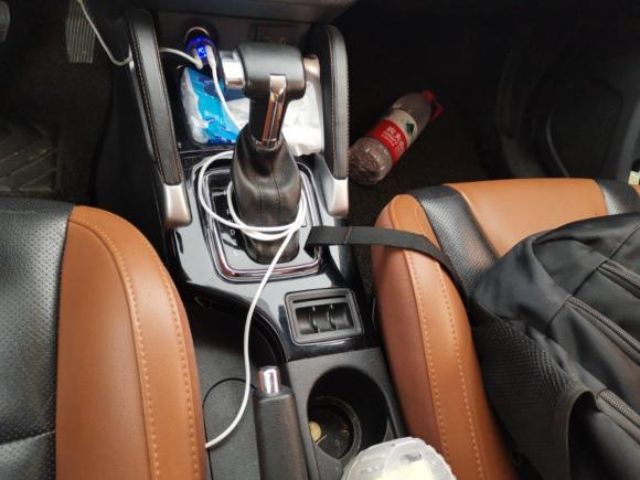 [广州·粤E] 二手北京汽车绅宝X352016款 1.5L 自动豪华版