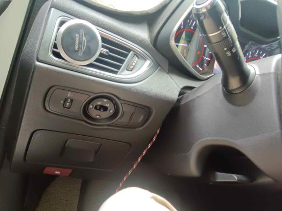 [深圳·粤M] 二手奇瑞艾瑞泽52017款 1.5L CVT领潮版