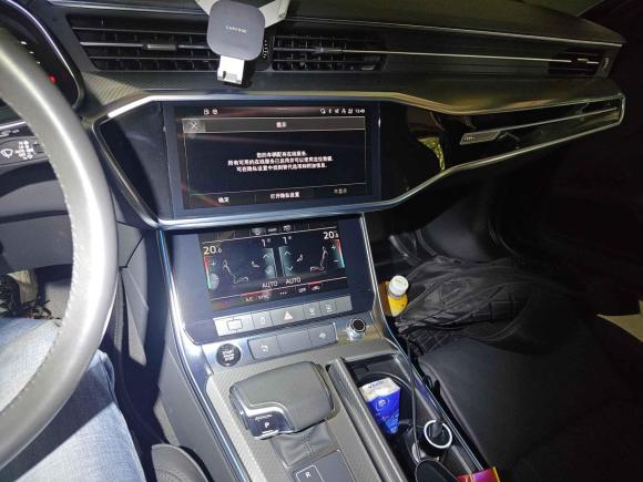 [深圳·粤B] 二手奥迪奥迪A6L2020款 45 TFSI 臻选致雅型