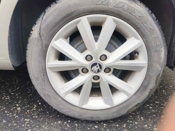 [嘉兴·沪C] 二手斯柯达昕锐2015款 1.6L 自动智选型