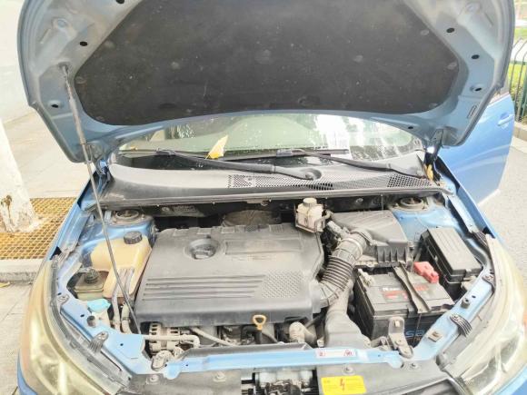 [南京·苏A] 二手奇瑞艾瑞泽M72015款 2.0L CVT宽悦版 232座