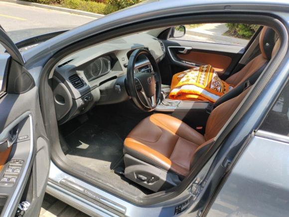 [上海·沪C] 二手沃尔沃沃尔沃S602017款 S60L T3 智进版