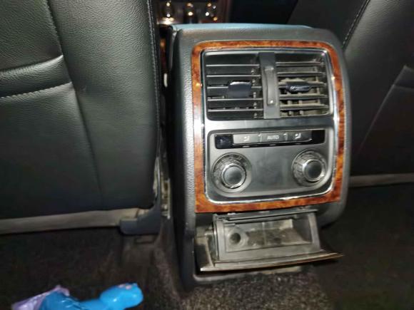 [杭州·浙A] 二手大众帕萨特2011款 1.8TSI DSG御尊版