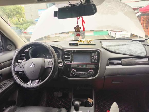 [苏州·苏E] 二手三菱欧蓝德2016款 2.4L 四驱精英版 5座