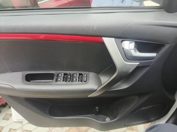 [青岛·鲁B] 二手奇瑞瑞虎32016款 1.6L 手动风尚版