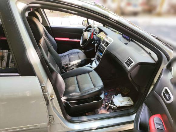 [合肥·皖A] 二手标致标致3072010款 两厢 1.6L 自动舒适版