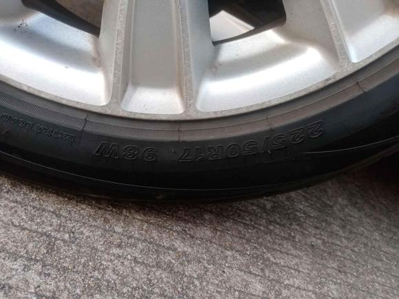 [佛山·粤R] 二手别克君越2010款 2.4L雅致版