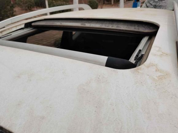 [济南·鲁A] 二手奔腾奔腾X802013款 2.0L 自动舒适型