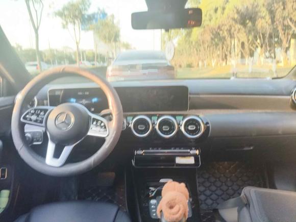 [合肥·皖A] 二手奔驰奔驰A级2020款 改款二 A 180 L 运动轿车