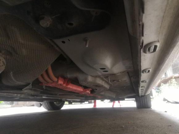 [成都·鲁D] 二手荣威荣威ei62017款 45T 混动互联智享版