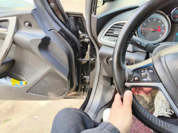 [台州·浙J] 二手别克英朗2013款 GT 1.8L 自动时尚版