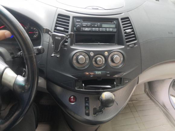 [南通·苏K] 二手三菱格蓝迪2006款 2.4 七人绒布版