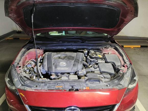 [上海·闽J] 二手马自达马自达3 昂克赛拉2014款 两厢 2.0L 自动旗舰型