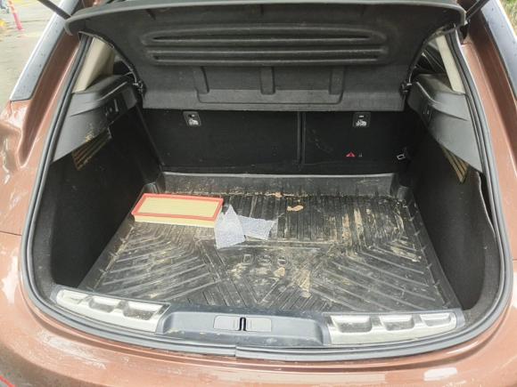 [无锡·苏B] 二手DSDS 62016款 1.6T 豪华版THP160