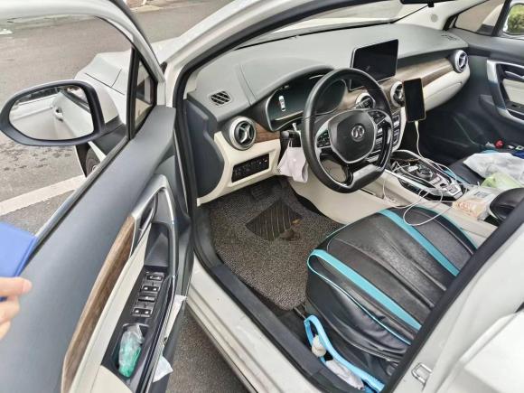 [宁波·浙B] 二手北京汽车北京EU52018款 R500 智风版