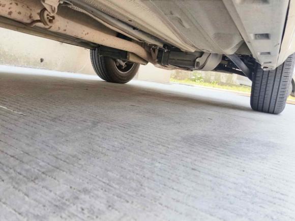 [武汉·鄂A] 二手路虎神行者22015款 2.2T SD4 XS典藏版