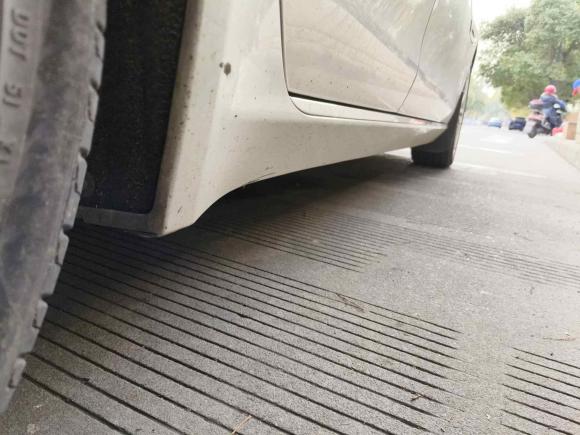 [南通·苏F] 二手捷豹捷豹XEL2018款 2.0T 200PS 尊享版