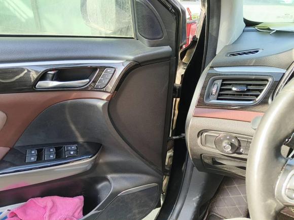 [北京·豫J] 二手广汽传祺传祺GS82017款 320T 两驱豪华智联版（七座）