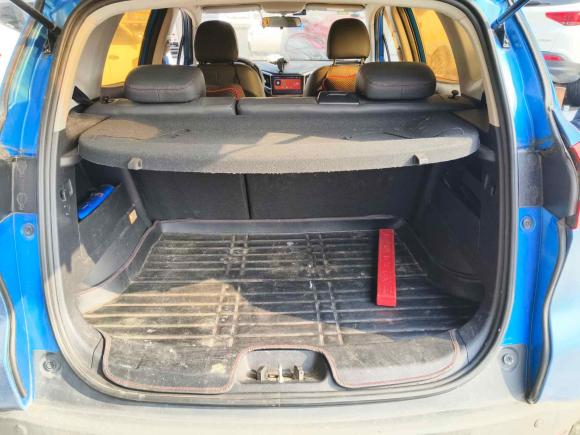 [武汉·鄂B] 二手长安长安CS152016款 1.5L 手动时尚版