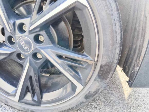 [上海·苏K] 二手奥迪奥迪A32022款 Sportback 35 TFSI 时尚运动型