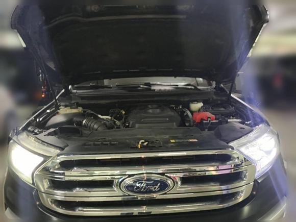 [上海·沪B] 二手福特撼路者2017款 2.0T 汽油自动四驱豪华版 5座