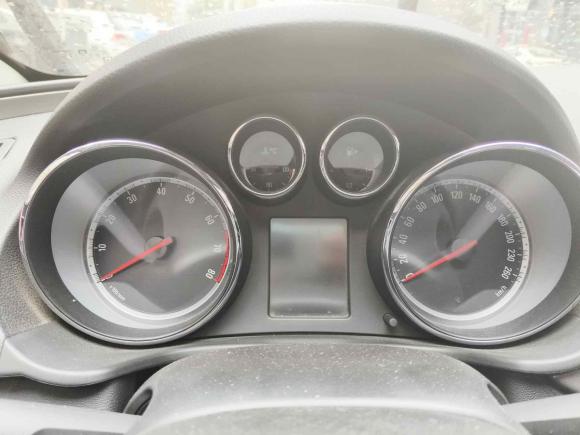 [杭州·浙C] 二手别克君威2011款 2.4L SIDI旗舰版