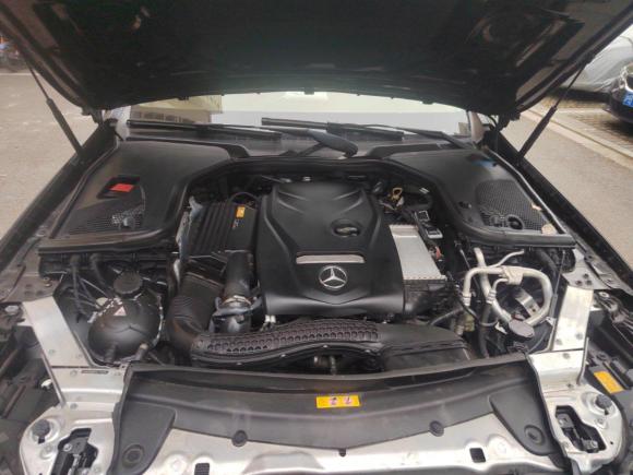 [上海·沪A] 二手奔驰奔驰E级2017款 E 300 L 运动时尚型