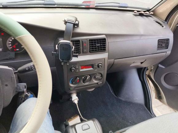 [深圳·粤B] 二手五菱汽车五菱荣光EV2020款 客车版基本型7座300KM