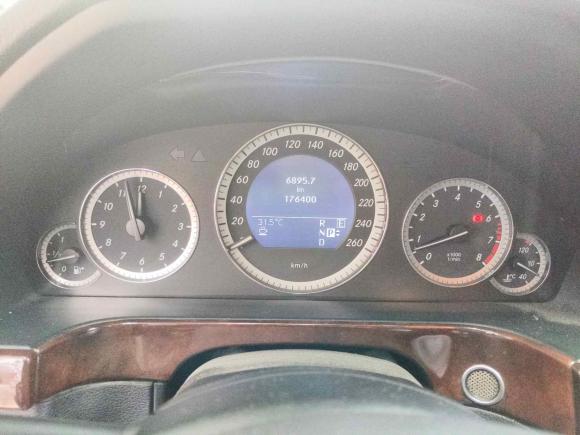[北京·京C] 二手奔驰奔驰E级2011款 E 300 L 优雅型