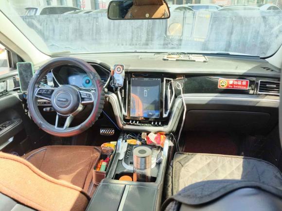 [南通·苏F] 二手众泰众泰T7002017款 1.8T 双离合尊贵型