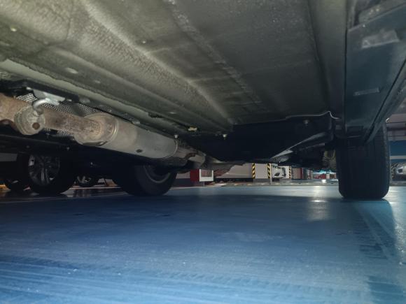 [南通·苏F] 二手路虎发现神行2017款 2.0T SE