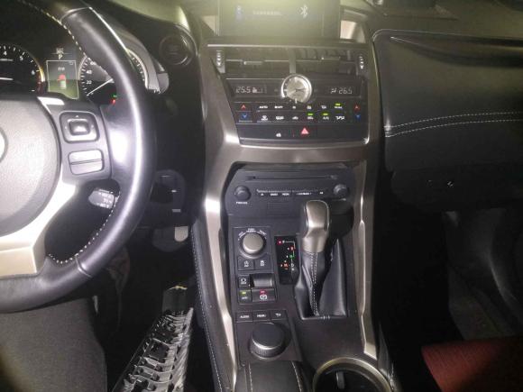 [深圳·粤B] 二手雷克萨斯雷克萨斯NX2015款 200 前驱 锋行版