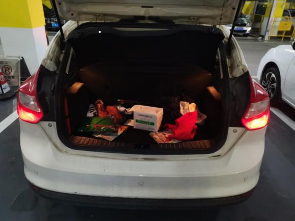 [上海·沪C] 二手福特福克斯2012款 两厢 1.6L 手动风尚型