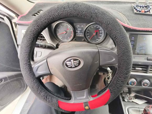 [青岛·鲁B] 二手奔腾奔腾B302016款 1.6L 手动舒适型