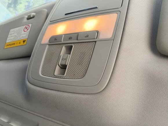 [武汉·鄂A] 二手荣威荣威i62018款 20T 自动旗舰版