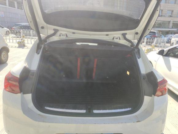 [武汉·鄂A] 二手宝马宝马X22018款 sDrive25i 尊享型M越野套装 国V