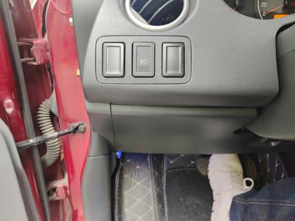 [无锡·苏B] 二手铃木雨燕2013款 1.5L 自动运动版