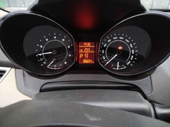 [芜湖·皖B] 二手奇瑞艾瑞泽72013款 1.6L CVT致领版