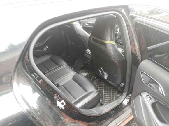 [义乌·浙G] 二手奔驰奔驰GLA2015款 GLA 200 动感型