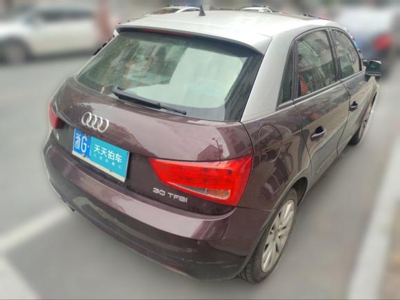 [义乌·浙G] 二手奥迪奥迪A12013款 30 TFSI Sportback Ego
