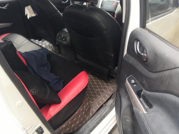 [济南·鲁A] 二手日产纳瓦拉2017款 2.5L自动四驱豪华版QR25