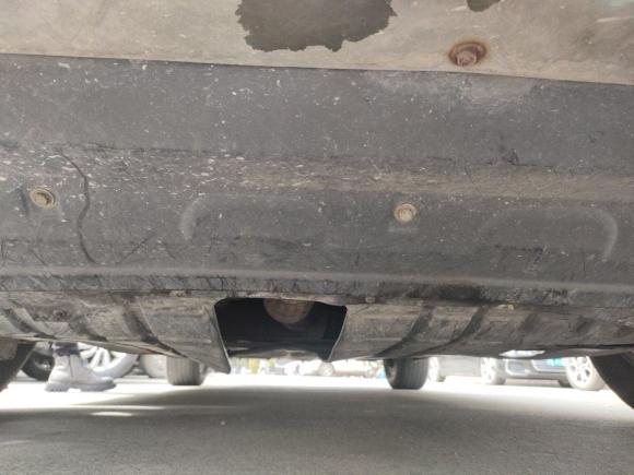 [成都·川A] 二手猎豹汽车猎豹CS102016款 2.0T 自动豪华型