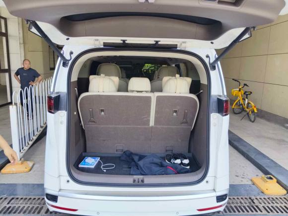 [武汉·鄂A] 二手腾势腾势D92022款 DM-i 1040 尊贵型