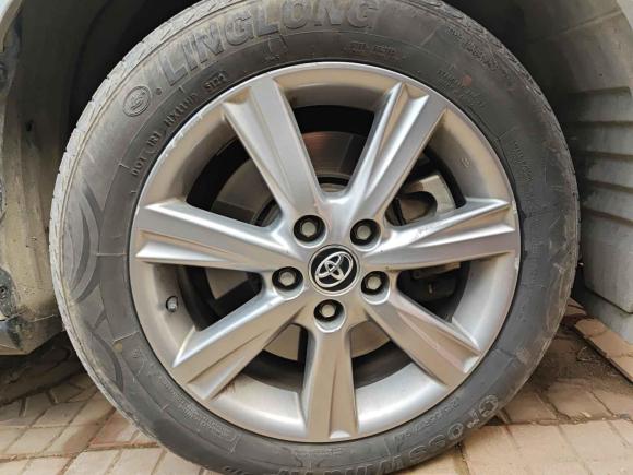 [济南·鲁A] 二手丰田普瑞维亚2012款 2.4L 7人座豪华版